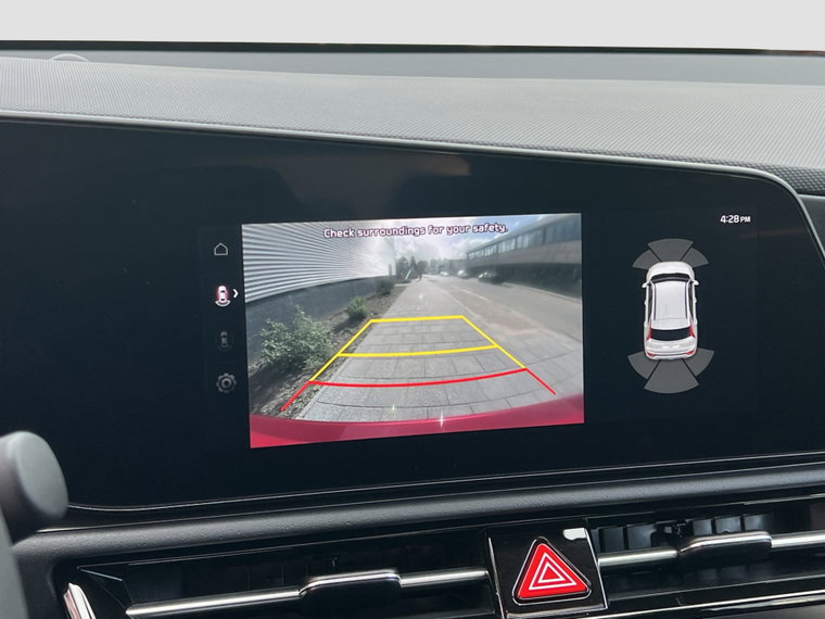 Vehicle Image 18