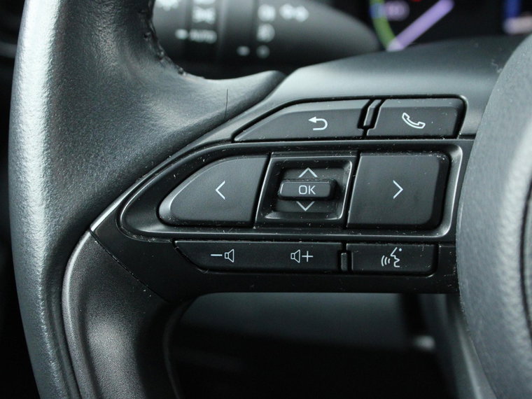Vehicle Image 28