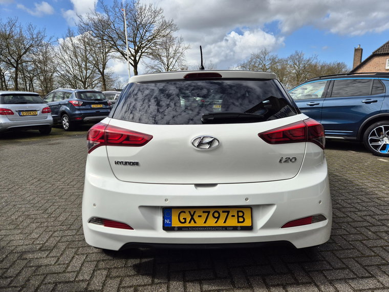 Vehicle Image 29