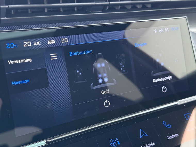 Vehicle Image 38