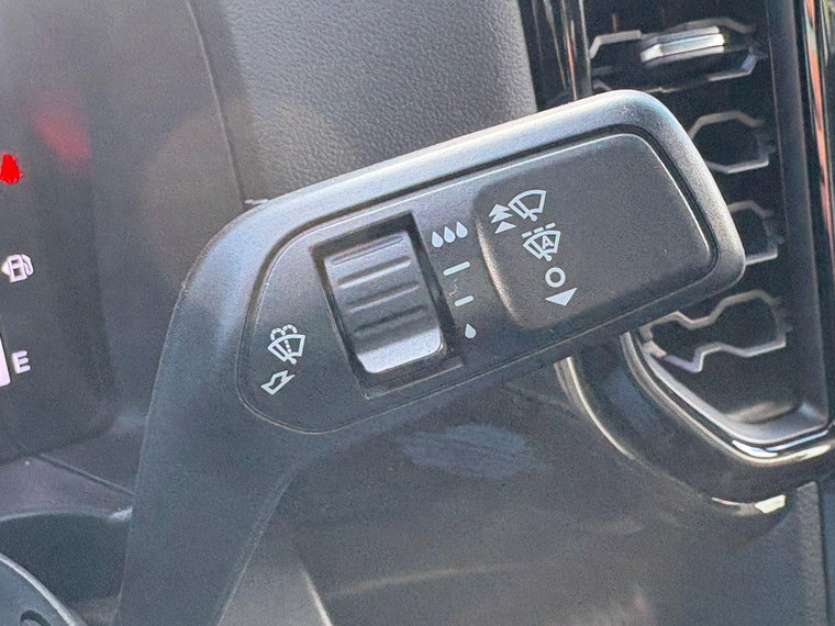 Vehicle Image 41