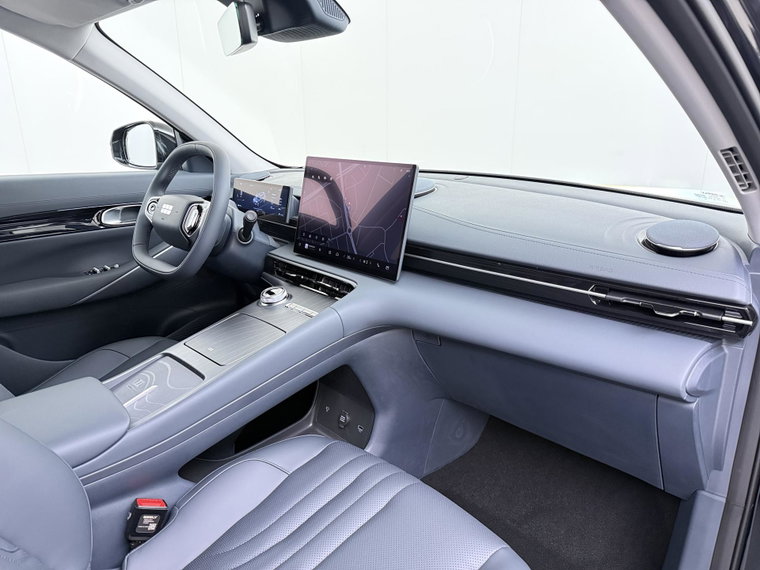 Vehicle Image 31