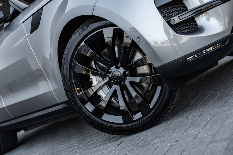 Vehicle Image 30
