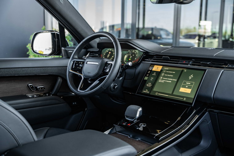 Vehicle Image 10