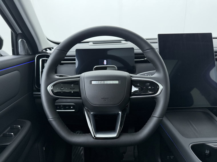 Vehicle Image 37