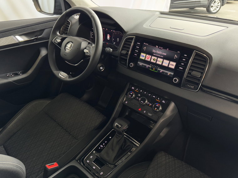 Vehicle Image 33