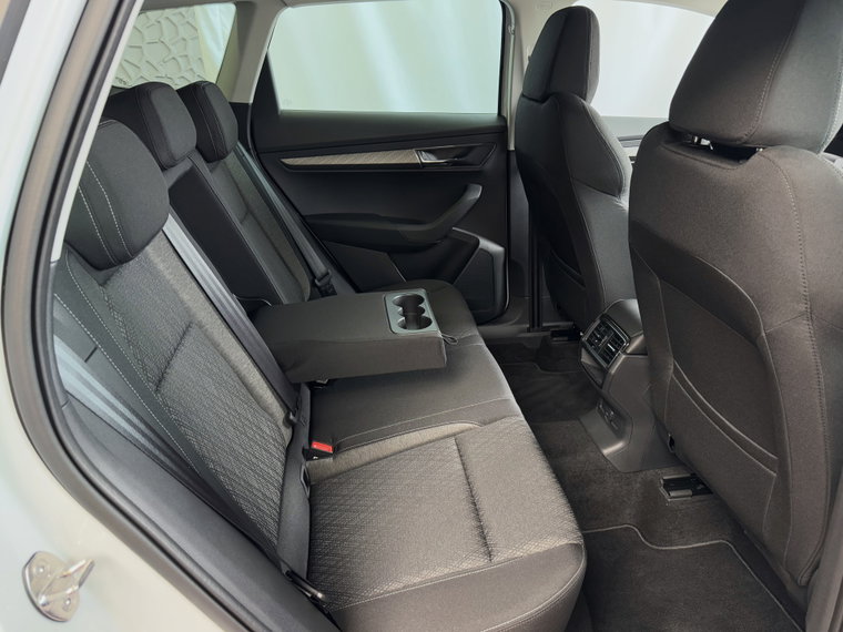 Vehicle Image 50