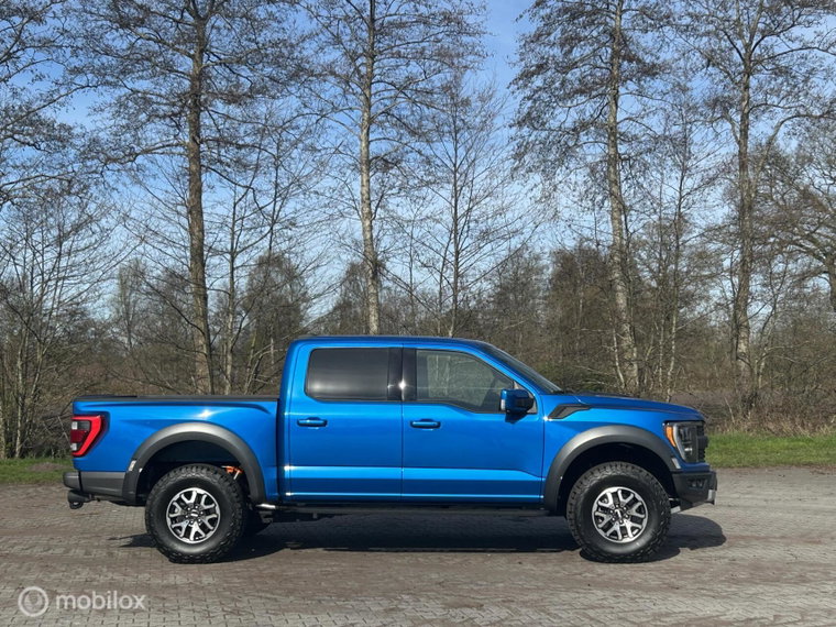Vehicle Image 41