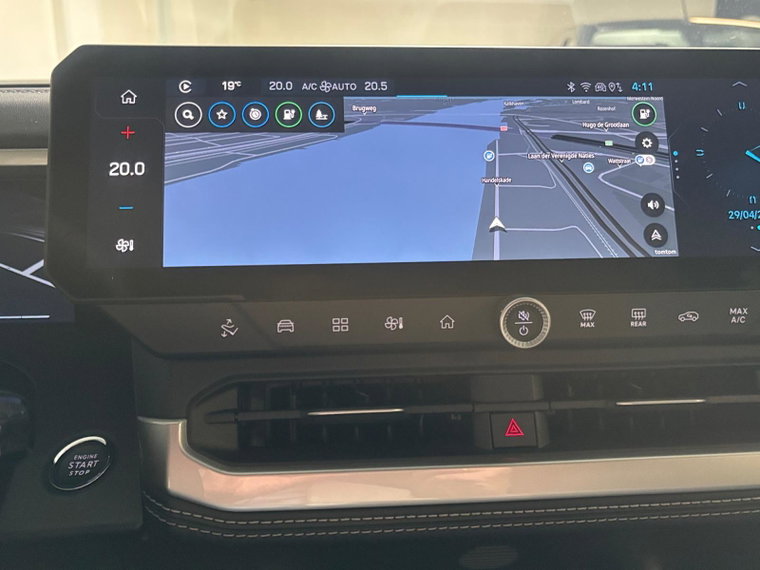 Vehicle Image 22
