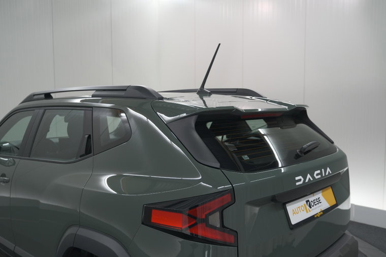 Vehicle Image 24