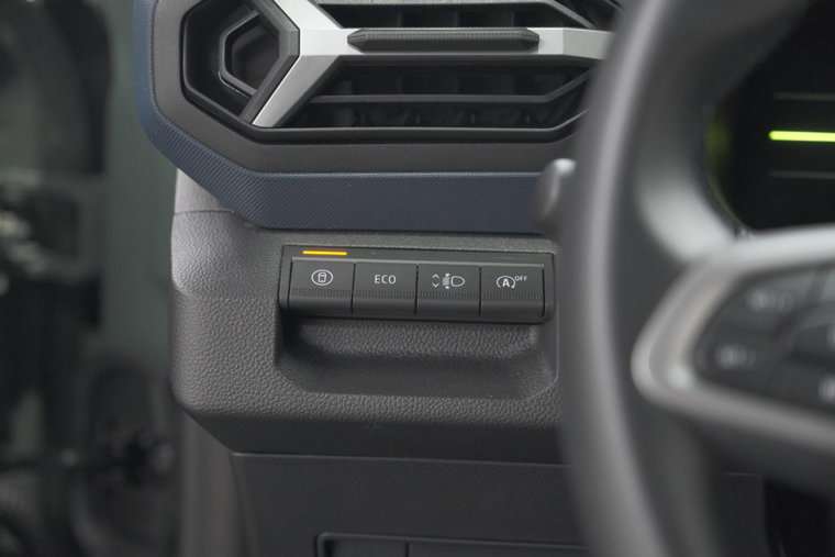 Vehicle Image 40
