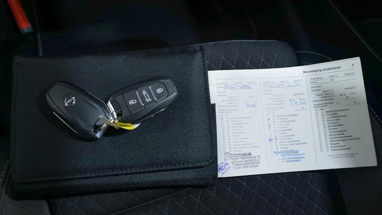 Vehicle Image 36