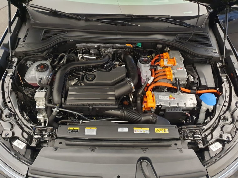 Vehicle Image 31
