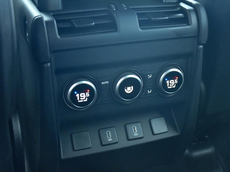 Vehicle Image 33