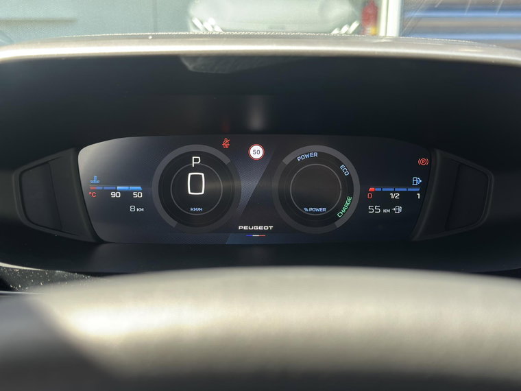 Vehicle Image 28