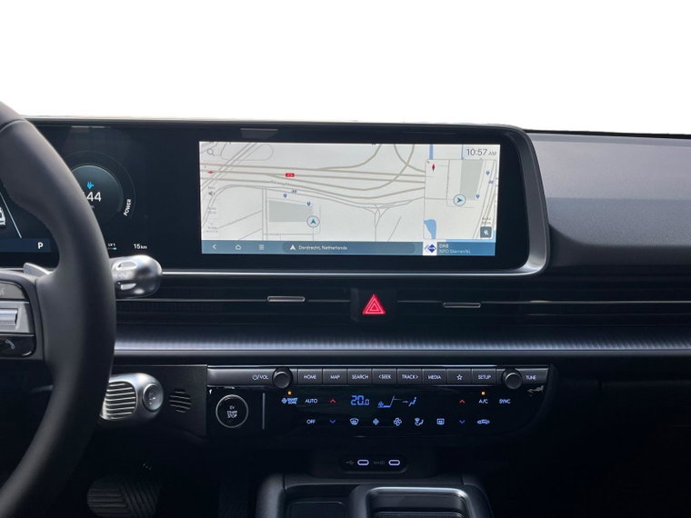 Vehicle Image 19