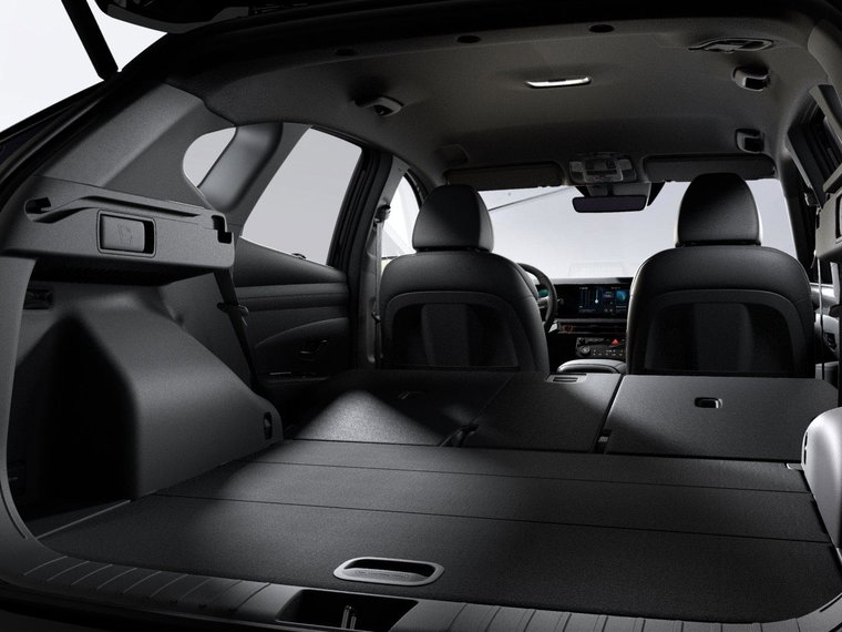 Vehicle Image 13