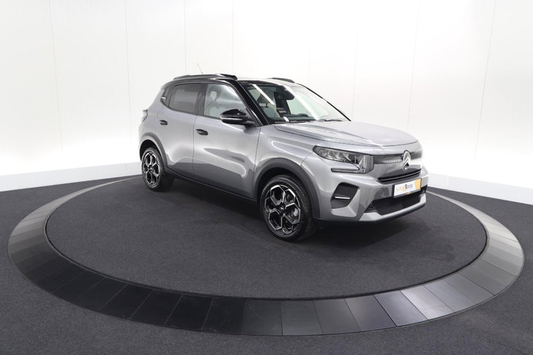 Vehicle Image 45