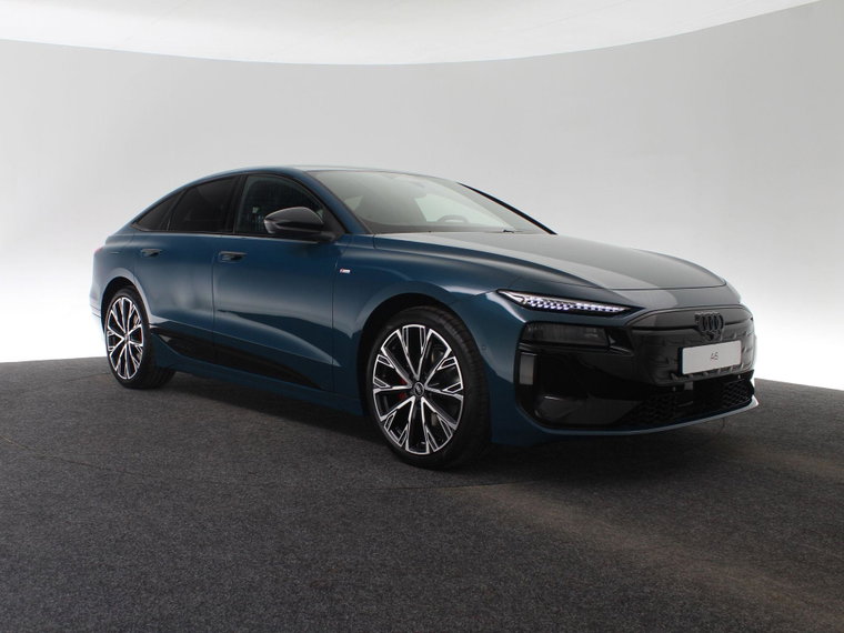Vehicle Image 45