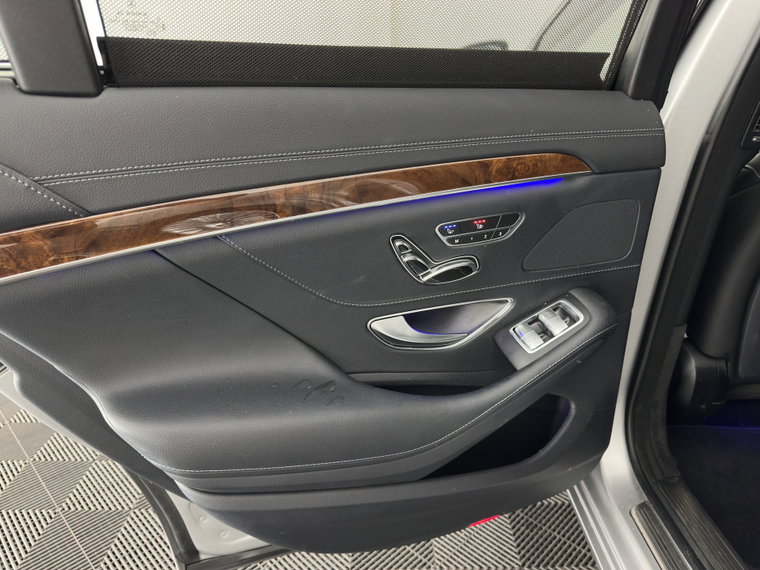 Vehicle Image 33