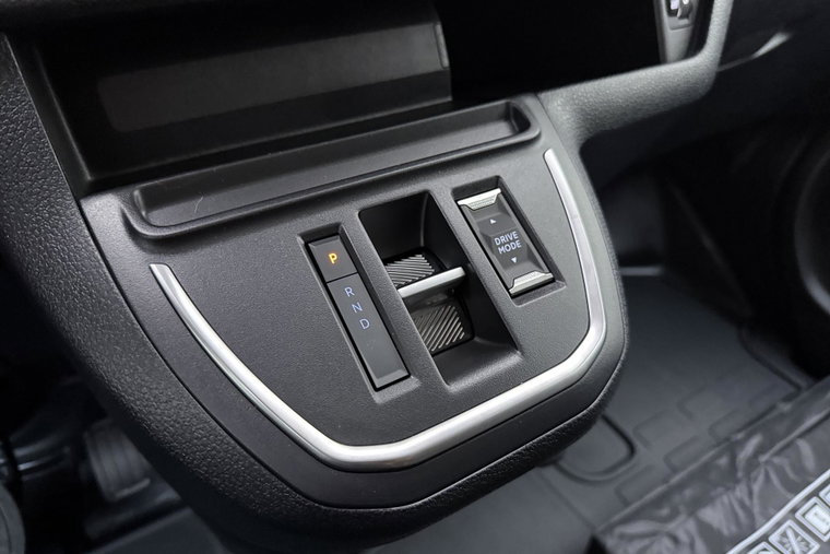 Vehicle Image 33