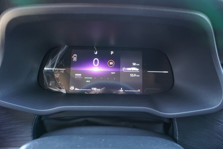 Vehicle Image 16