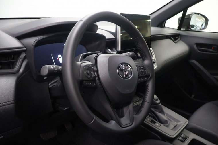 Vehicle Image 21
