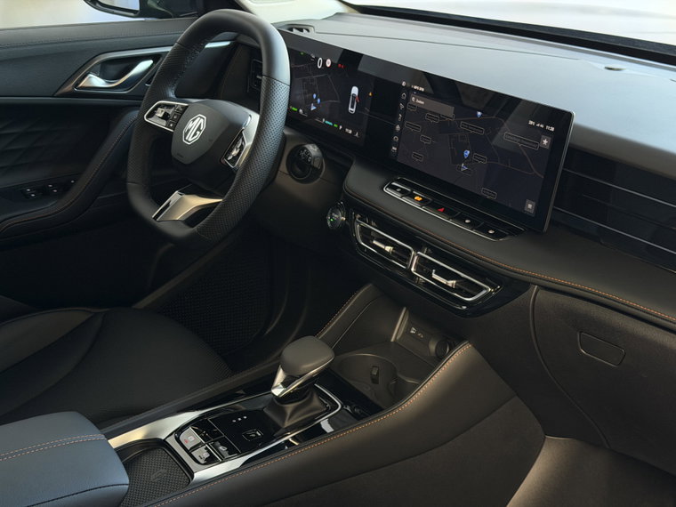 Vehicle Image 36