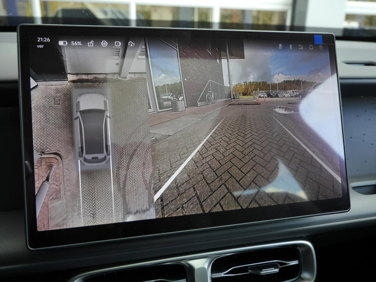 Vehicle Image 20