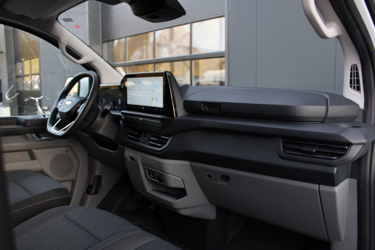 Vehicle Image 37
