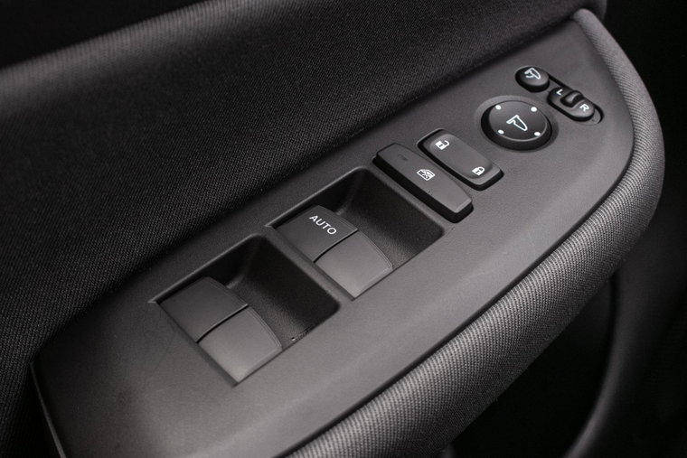 Vehicle Image 37