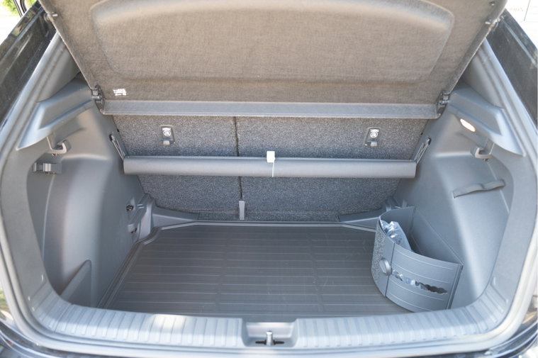 Vehicle Image 36
