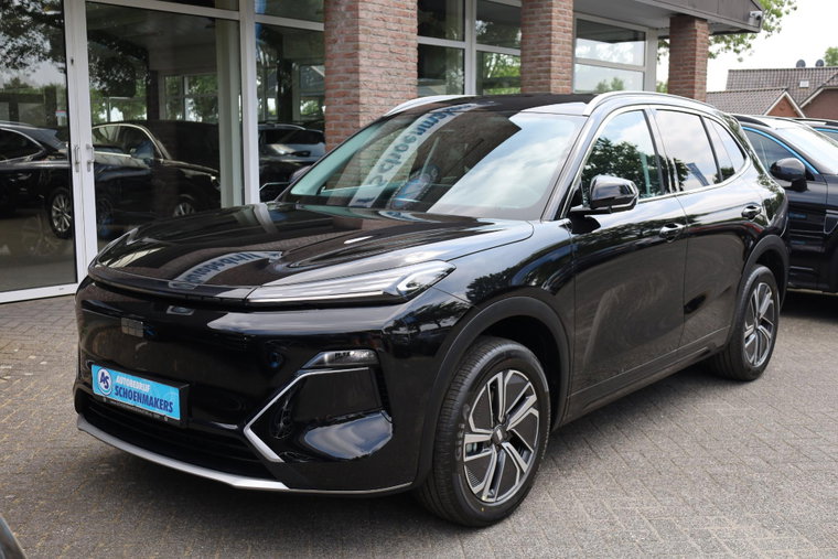 Vehicle Image 16