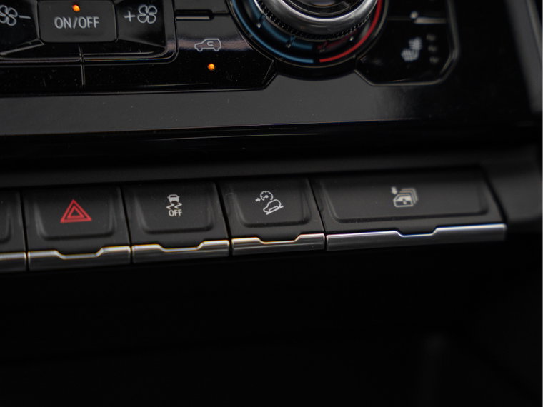 Vehicle Image 39