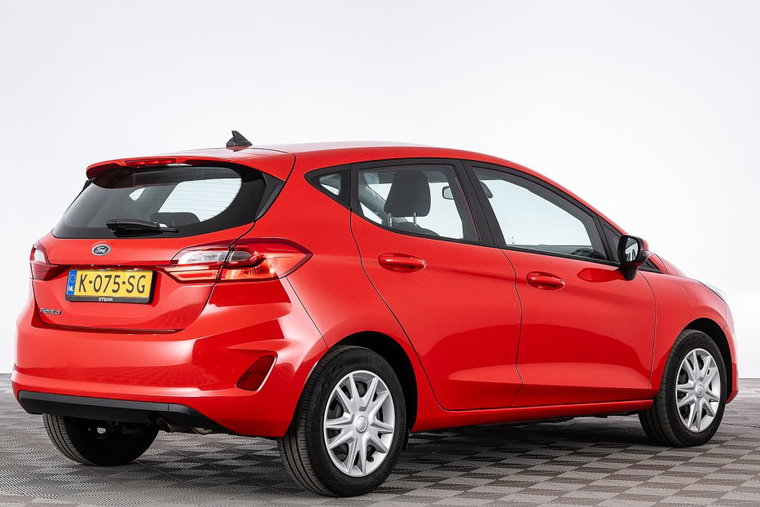 Vehicle Image 30