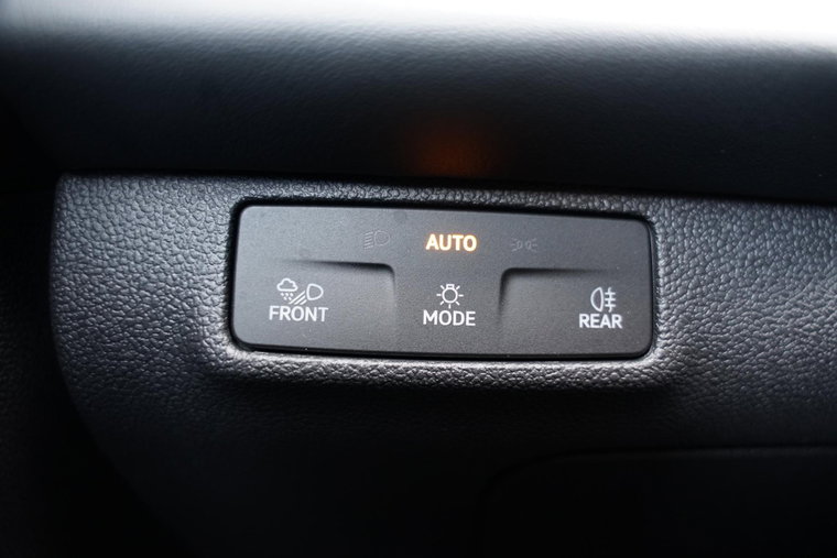 Vehicle Image 26