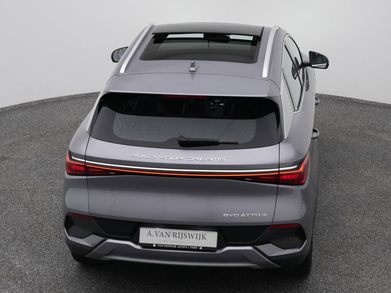 Vehicle Image 28