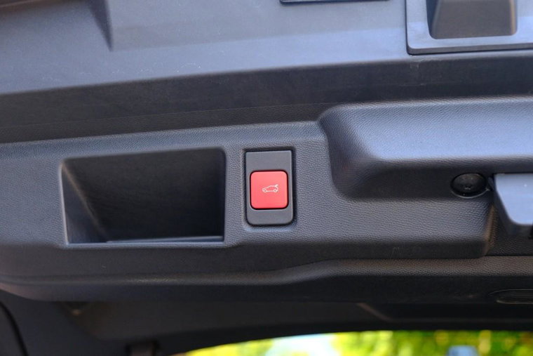 Vehicle Image 37
