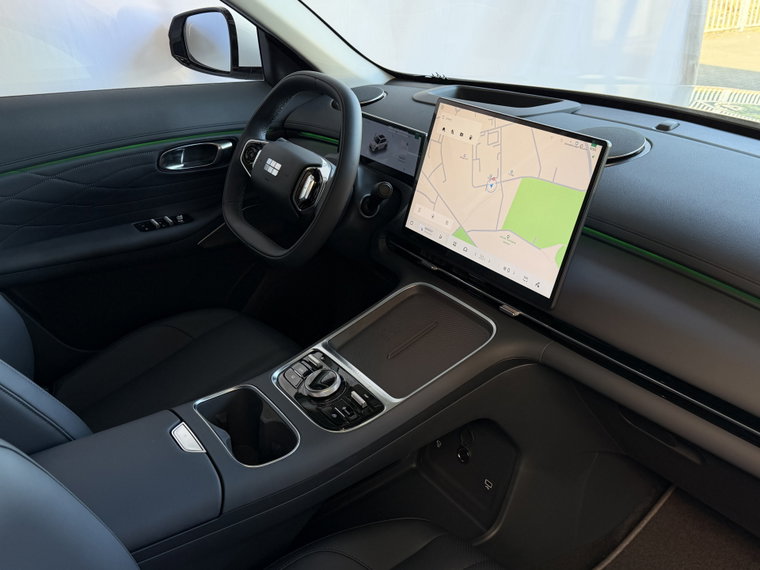Vehicle Image 37