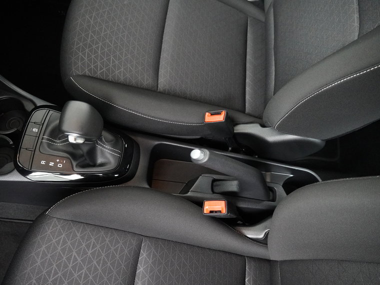Vehicle Image 33