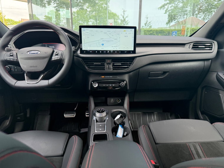 Vehicle Image 14