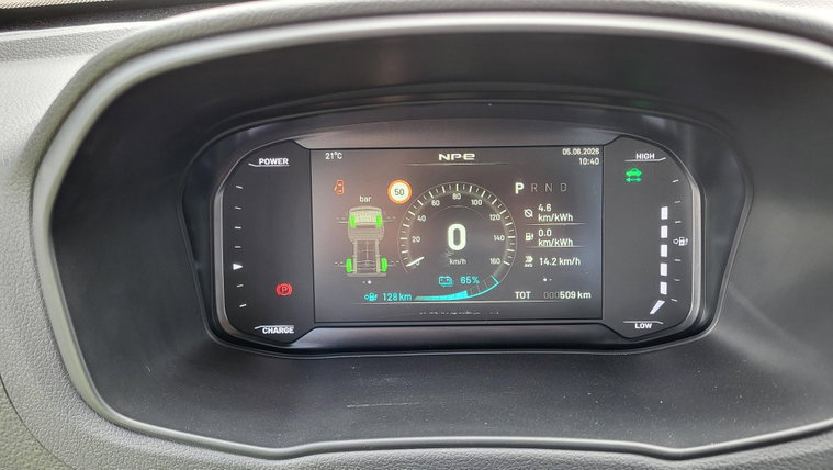 Vehicle Image 19