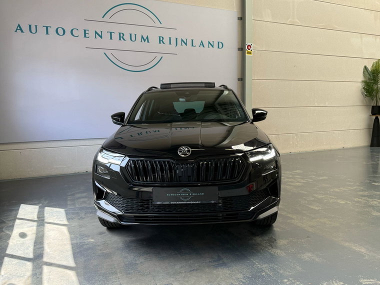 Vehicle Image 6