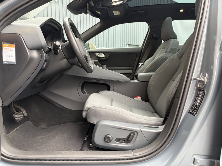 Vehicle Image 50
