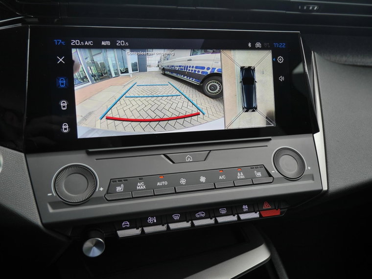 Vehicle Image 20