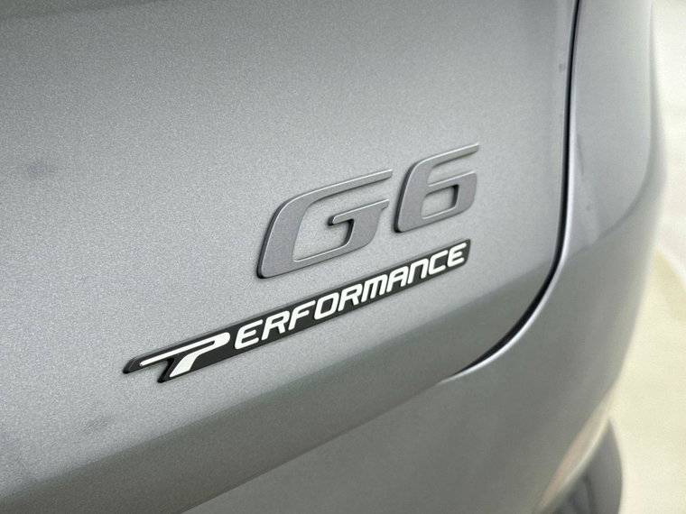 Vehicle Image 24