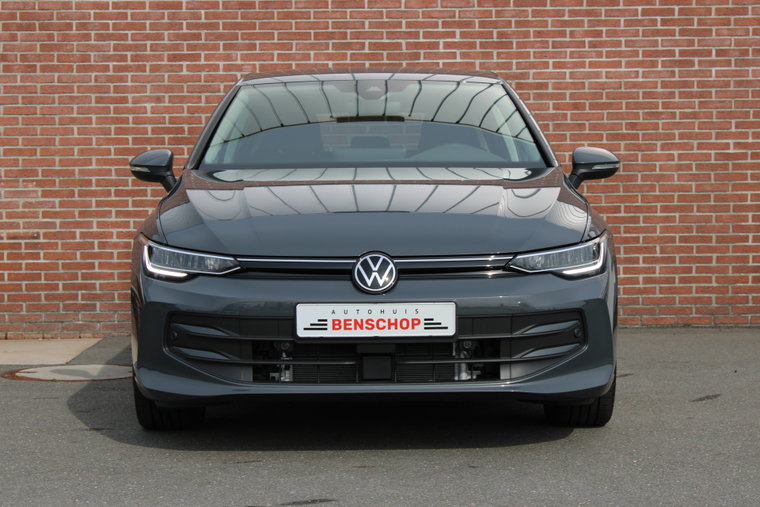 Vehicle Image 26
