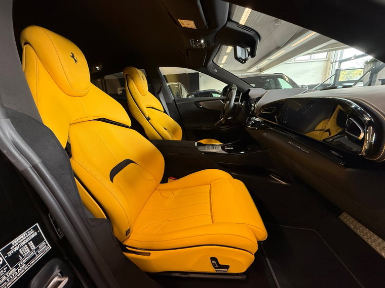 Vehicle Image 45