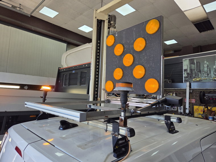 Vehicle Image 36