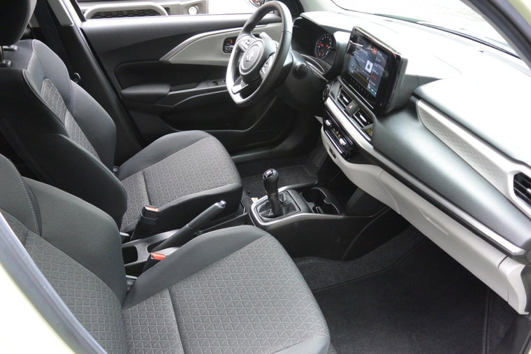 Vehicle Image 32